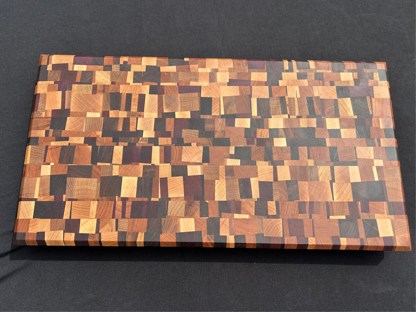 Chaotic Pattern End Grain Cutting Board