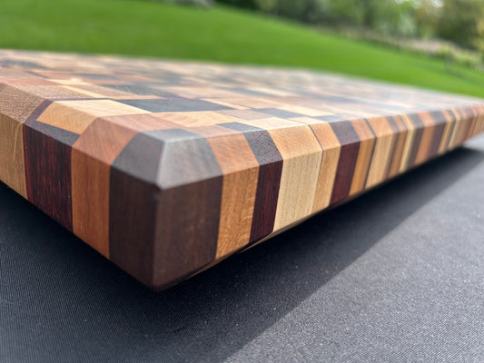 Chaotic Pattern End Grain Cutting Board