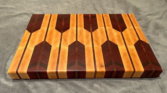 Padauk Arrows End Grain Board