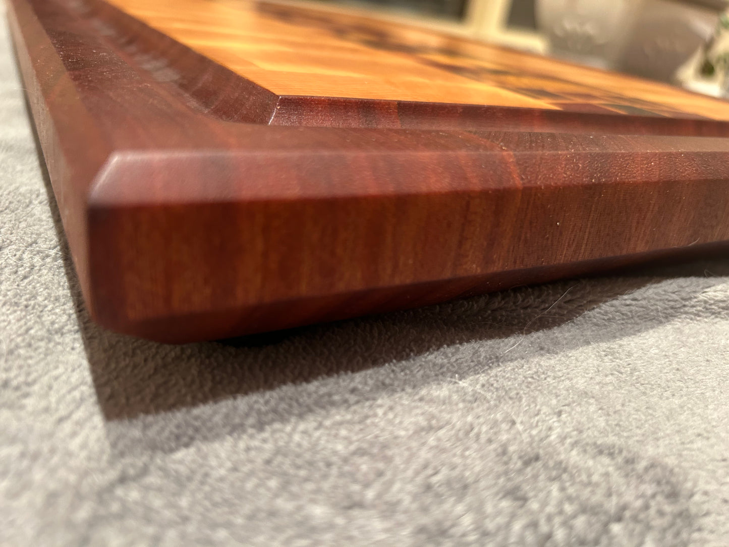Kaleidoscope End Grain Board With Juice Groove