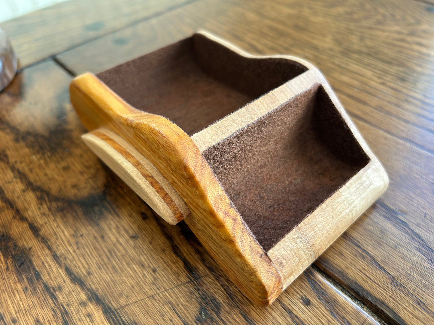 Serengeti Maple