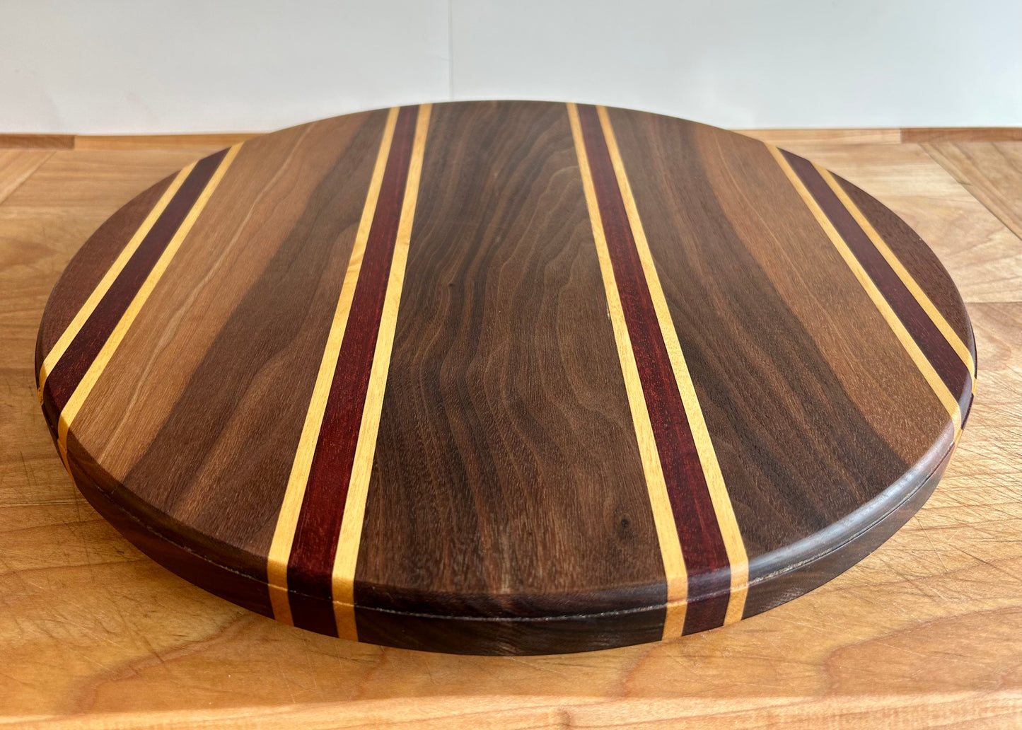 Round Walnut Board