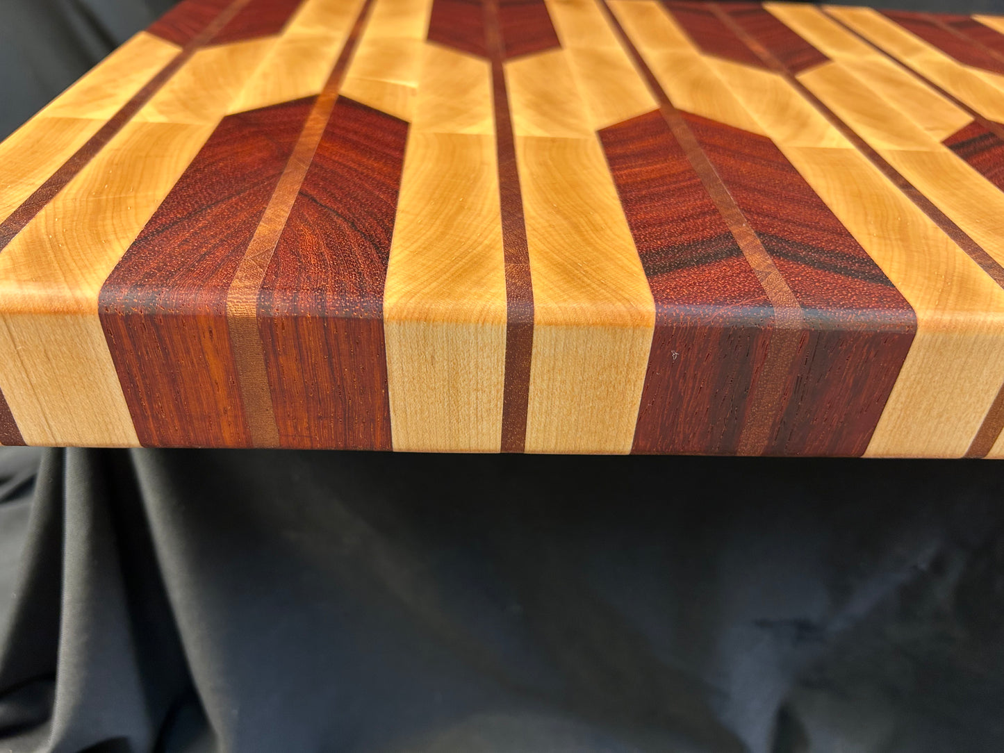 Maple and Padauk Arrow Pattern End Grain Cutting Board