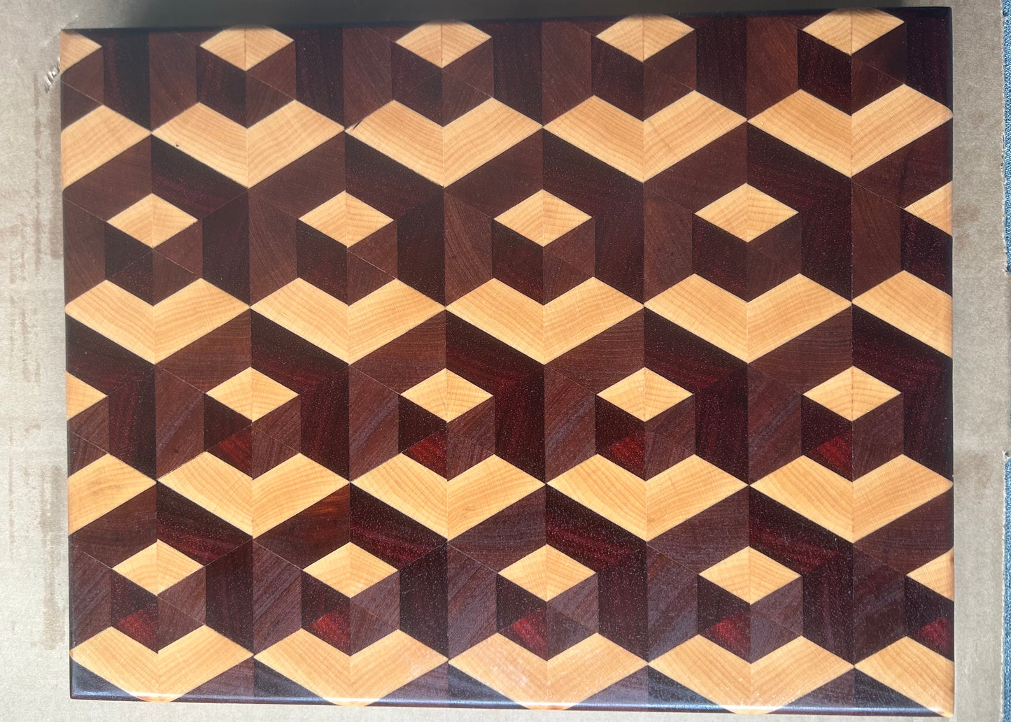 3-D "Double Pop" End Grain Cutting Board